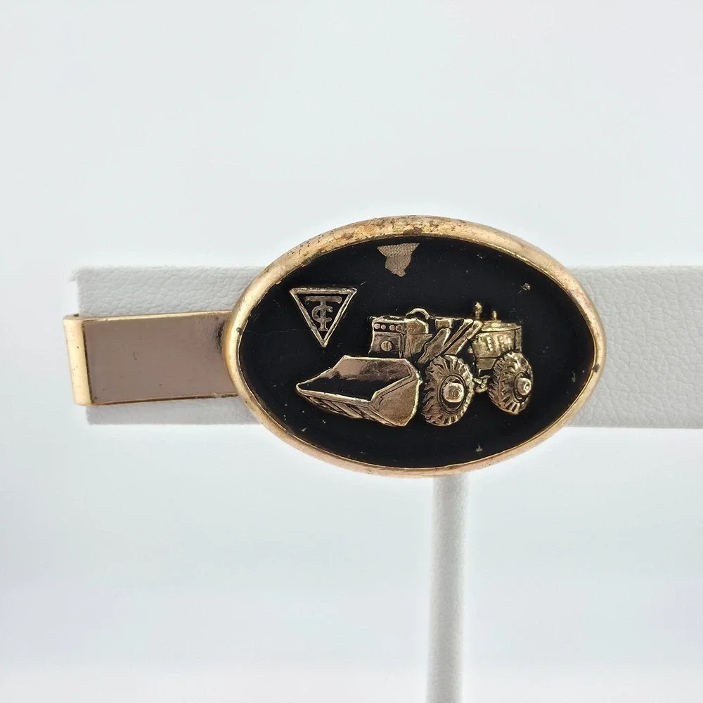 Vtg TRACTOMOTIVE CORP. Tie Clip Cufflink Set Bulldozer Black Enamel Gold Tone